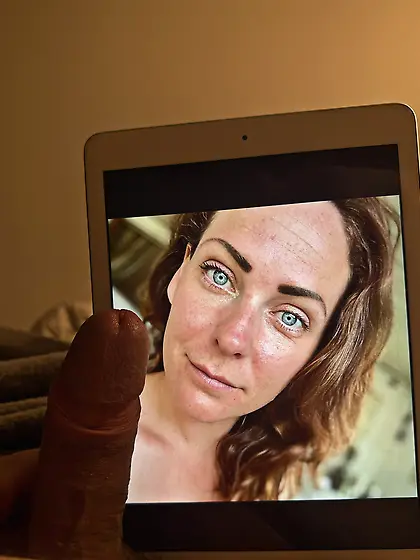 Son jerking off to mom