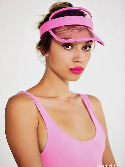 Playful slim babe demonstrates