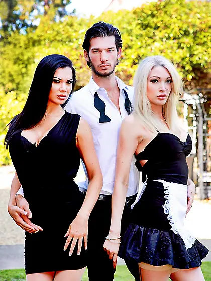 Tamara Grace joined with Sienna Day,  Jasmine Jae and Ava Dalush