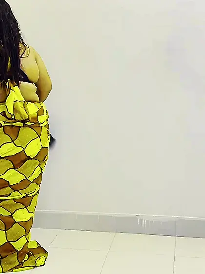 Desi Aunty fucked by neighbor