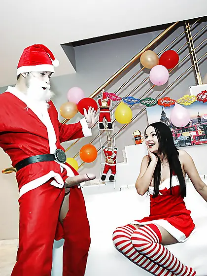 Hungarian voluptuous latina ass