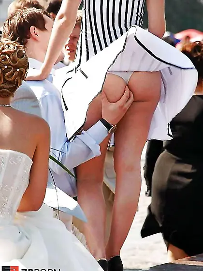 Upskirt No Undies #rec Fledgling displaying labia PublicNudity