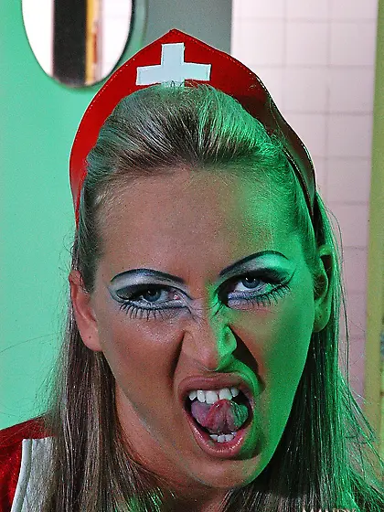 Rigor mortis causes the