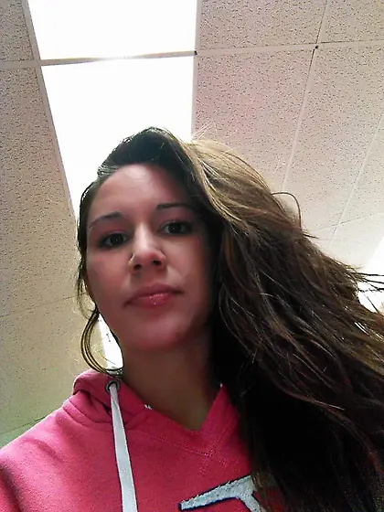 This is me.  I'm married and I want another chick for us