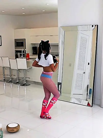 Tight cute japanese schoolgirl