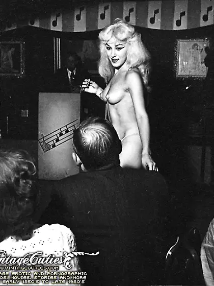 Black and white hot vintage nude photography.