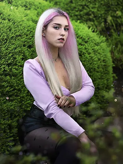 Czech blonde teen for freeuse gangbang