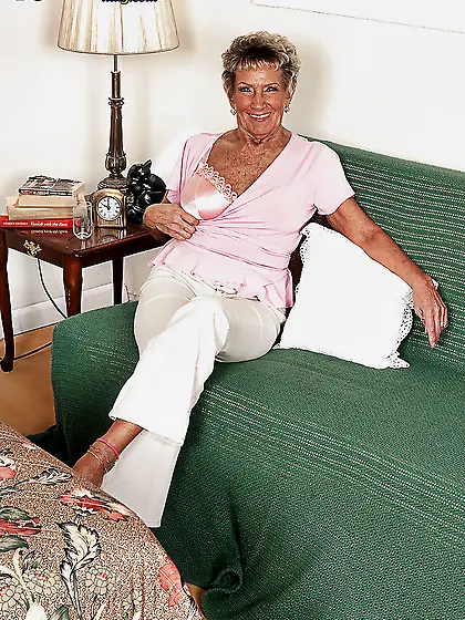 American busty mature granny