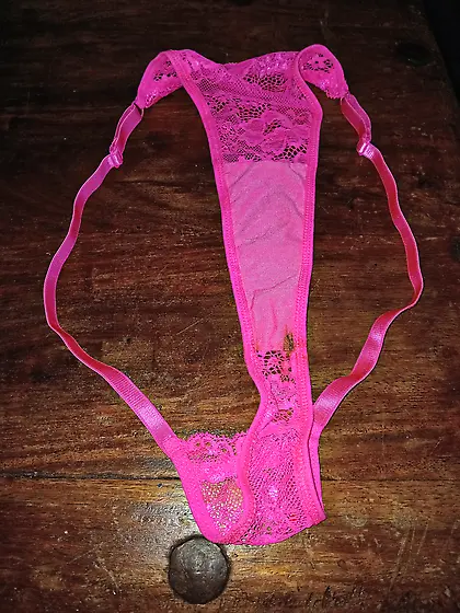 Moville slut gagging for cock and my dirty panties