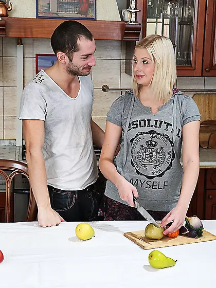 Nadin thinks that she