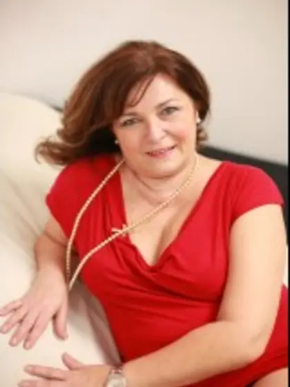 Brunette Luckylady Striptease.