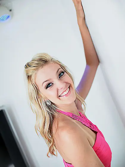 The naughty teen Hilary Allure feels happy getting the fresh jiz