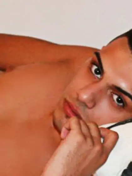 Brunette Young Man Raymond4You Oil.