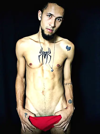 Latin gay LoganBigDick