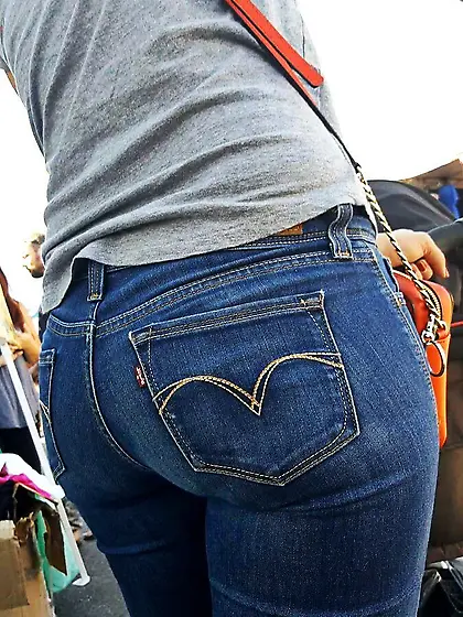 fine ass in jeans