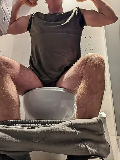 Andy Gymnast toilet rest stop lust 2