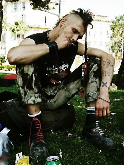 dirty, bulge, urinal, toilet, toilets, stinking, smelly,