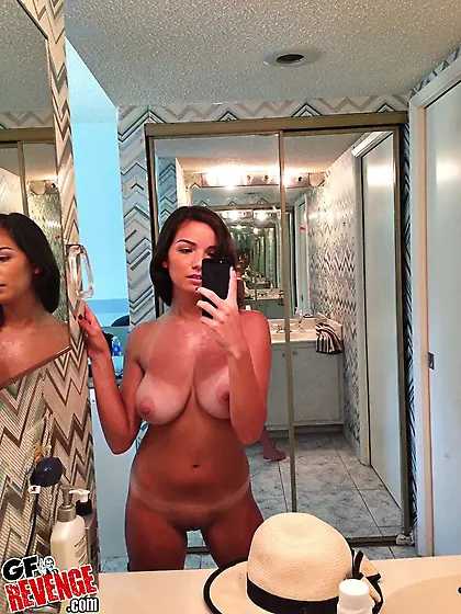 Tanned cuties take selfies before having wild threesome sex on t