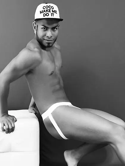 Latin man muscletboy10 live