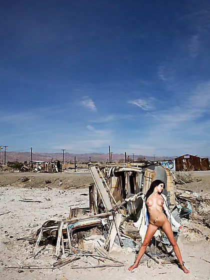 Bethanie Badertscher takes her sexy robe off outdoors and shows