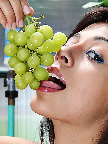 Small titted hottie Pebbles Nubiles makes strawberry disappear i