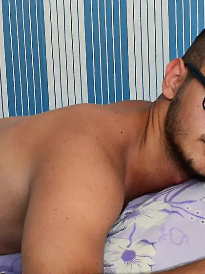 White young gay JeffMarcus like to snapshot