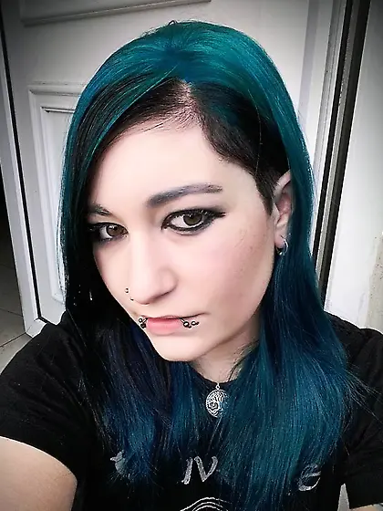 0107012723920 27 935742926. jpg