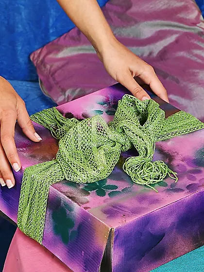 Brunette babe Megan Fox behaves wildly when toy fucking pussy wi