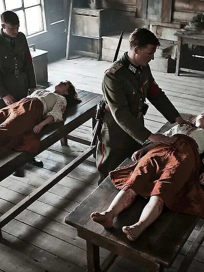 Anna and Agnieszka Excuted - art by vladzc