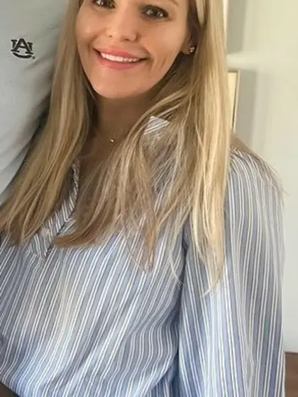 Andrea does a quick flash for ggw