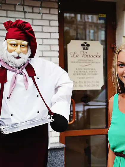 Nancy A invites us to her apartment to show us how she spends da