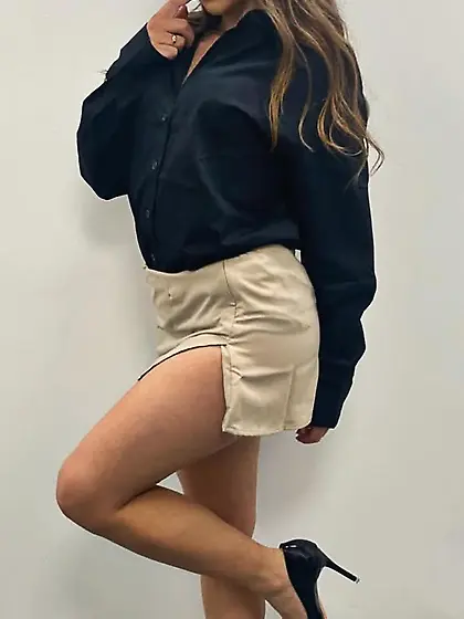 Various sluts and gifs.