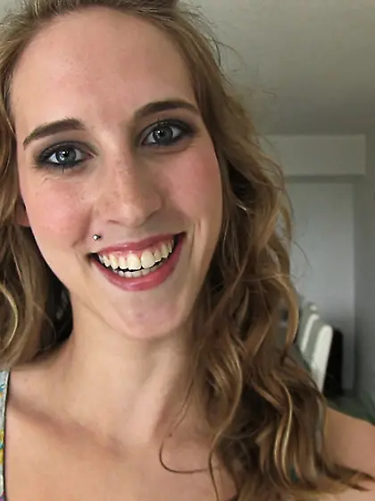 Huge dick impresses skinny