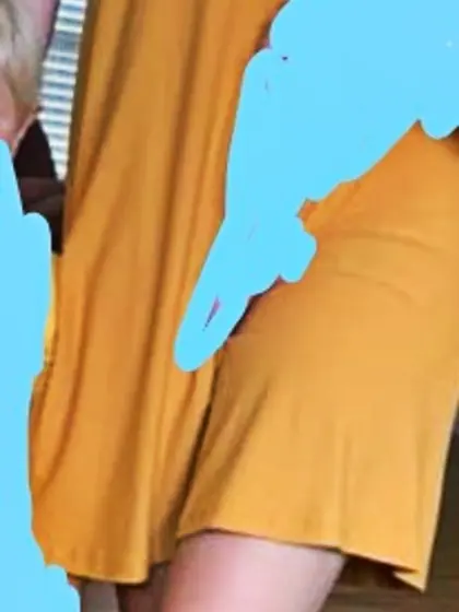 Grace sexy non-nude chick beautiful feet/face/legs