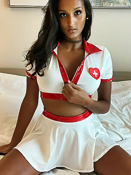 Sexy. Indian Nina