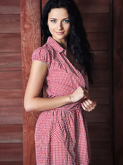 Country side cutie shows all her natural...