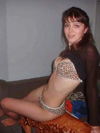 Amateur Non-nude Whore