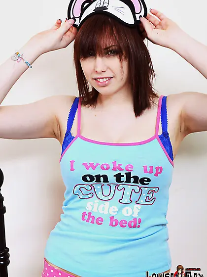 Cute brunette wakes up and gives you a nice...