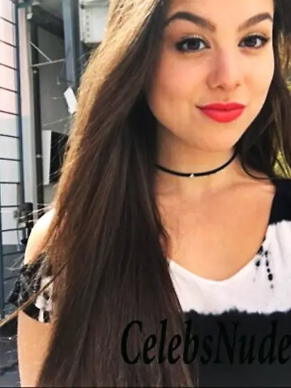 Kira Kosarin: How Do You Like Them Apples?