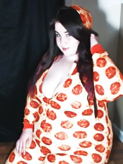 The Stunning Gainer That Is Belly Goddess