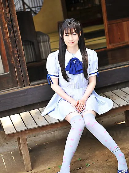 Ai Uehara shows off her hairy pussy on the balcony