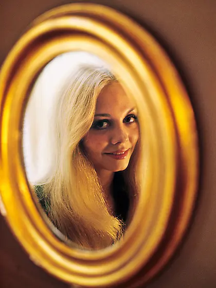 70s blonde model perky