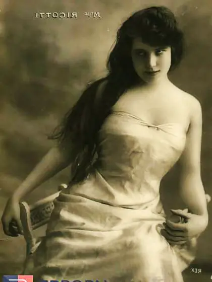 Vintage Erotic Pic Art two - Various Artists c.