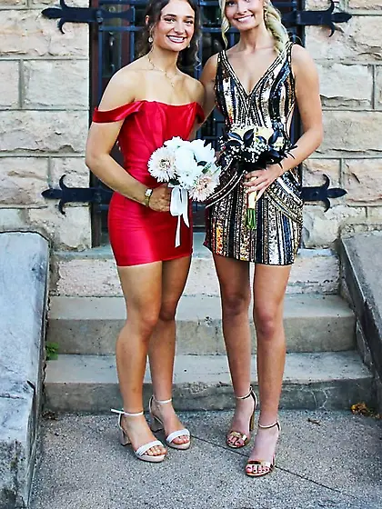 Slut Maddie loves showing off her tits and pussy