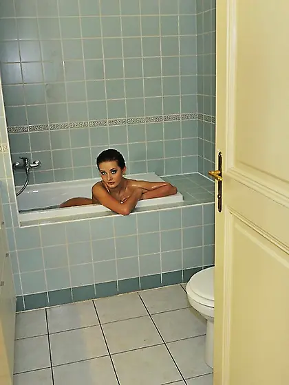 Alluring honey patch thin