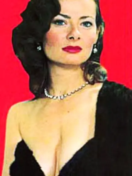 The Gorgeous VERONICA HART