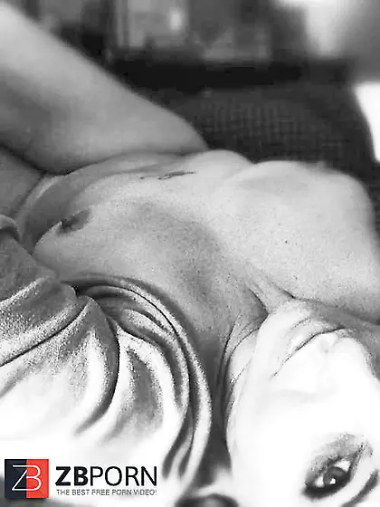 Gorgeous Mummy Gets Super-Naughty at Home - Part