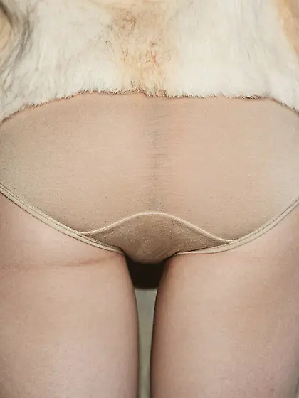 Hot honey shows lacy