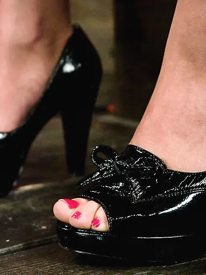 Flogging face dipped water