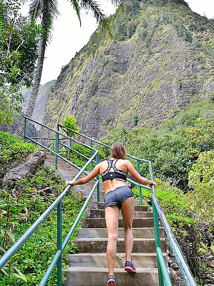 Two lesbian bimbos Mary and Aubrey FTV tease with the wonderful